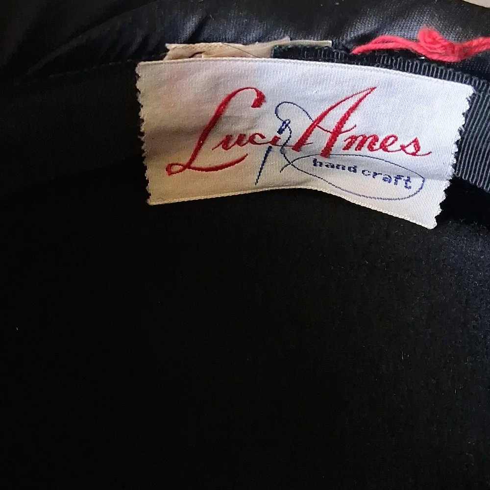 Vintage Black  Hat with Ribbon and Net - Picture 11 of 13